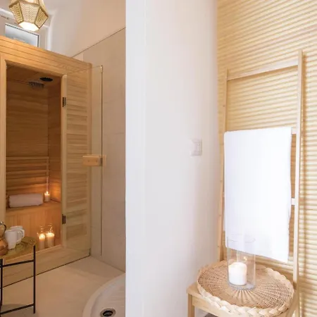 Acrobata Apartman